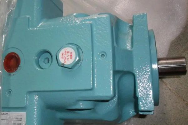 VZ50,VZ63,VZ80,VZ100,VZ130系列大金[DAIKIN]柱塞泵技術規(guī)格及型號說明