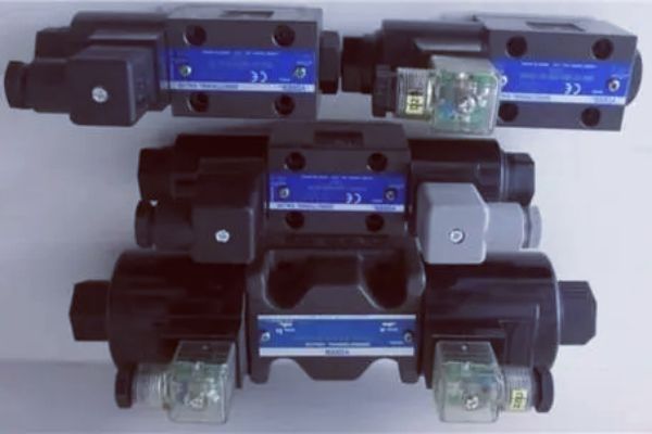 DSG-01，DSG-03，DSG-005系列油研電磁閥，YUKEN電磁換向閥